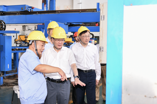 劉健深入一線開展節(jié)前安全生產(chǎn)調(diào)研，重點聚焦普通機械設備安裝服務